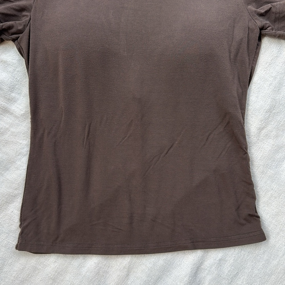 Klassy Network Solid Crew Neck Braless T-Shirt - Picture 5 of 9